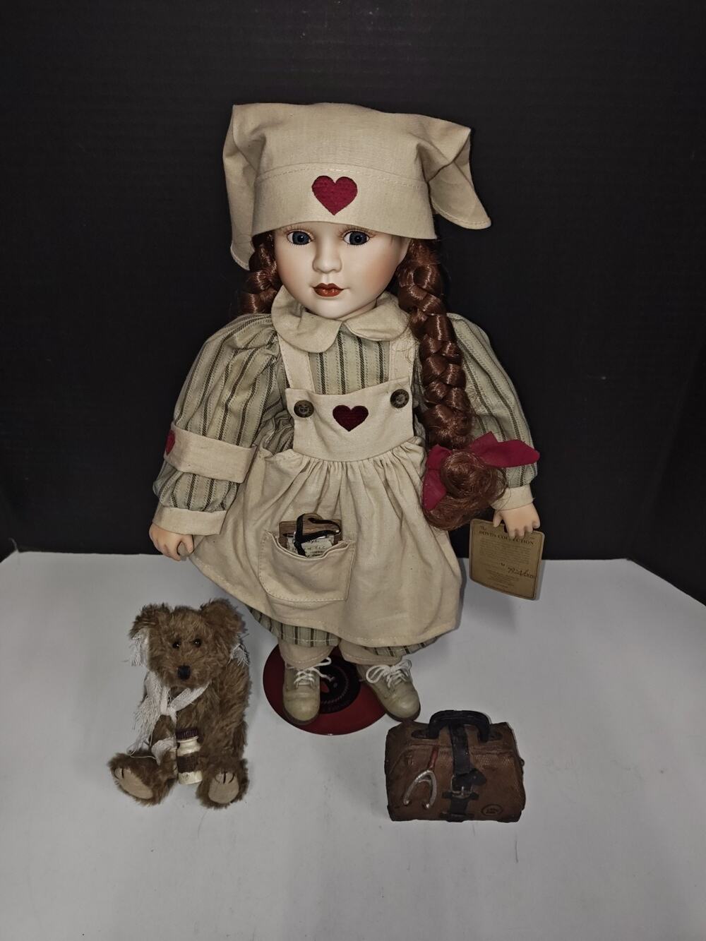 Boyds Bear Doll Yesterday's Child 1999 Katherine Kind Hearts Nurse & Bear 4910